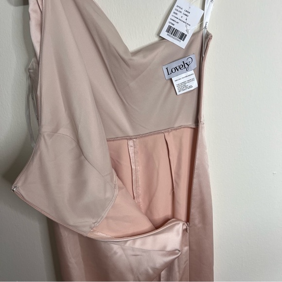 NWT LOVELY Shirred One-Shoulder Satin Trumpet Dress - Picture 7 of 7
